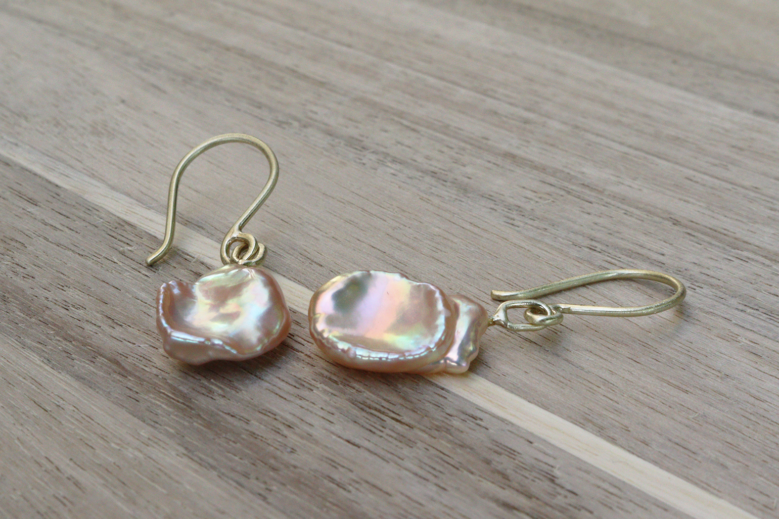 Handmade 14K gold keshi pearl earrings by Estona
